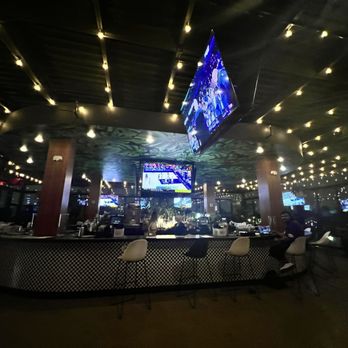 BLVD Park - Upstairs bar area - Sports Bars Near Me - Houston, Texas BLVD Park - Upstairs bar area - Sports Bars Near Me - Houston, Texas