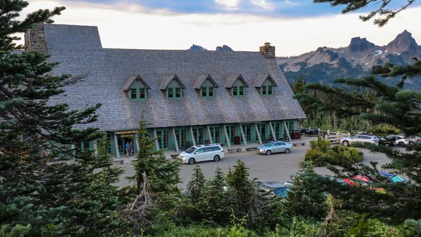 Paradise Inn by null