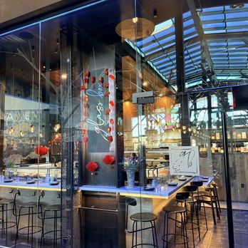 Glass Box - Seafood Near Me - San Diego, California
