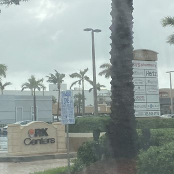 Rk Centers - 168th - Shopping Centers Near Me - Sunny Isles Beach, Florida Rk Centers - 168th - Shopping Centers Near Me - Sunny Isles Beach, Florida