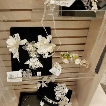 David's Bridal - Sparse hair accessories in disarray - Bridal Near Me - South Portland, Maine David's Bridal - Sparse hair accessories in disarray - Bridal Near Me - South Portland, Maine