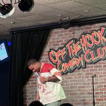 Off The Hook Comedy Club - Comedian Mojo performed - Comedy Clubs Near Me - Naples, Florida Off The Hook Comedy Club - Comedian Mojo performed - Comedy Clubs Near Me - Naples, Florida