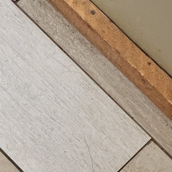 Brian Head Lodge - a closeup of a tile floor - Hotels Near Me - Brian Head, Utah