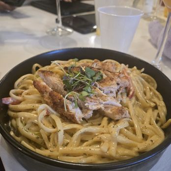 Peachez - FREEDMANS CAJUN PASTA - Lounges Near Me - Houston, Texas Peachez - FREEDMANS CAJUN PASTA - Lounges Near Me - Houston, Texas