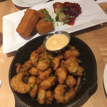 Sapristi - Fondue with parmesan and Breaded shrimps - Italian Near Me - Quebec City, Quebec Sapristi - Fondue with parmesan and Breaded shrimps - Italian Near Me - Quebec City, Quebec