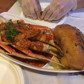 Claw Shack - Crab cluster and garlic bread - Cajun/Creole Near Me - San Jose, California Claw Shack - Crab cluster and garlic bread - Cajun/Creole Near Me - San Jose, California