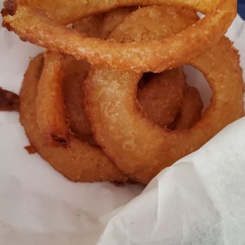 Eddie's Grill - Light Crispy Onion Rings - Salad Near Me - Ventura, California Eddie's Grill - Light Crispy Onion Rings - Salad Near Me - Ventura, California