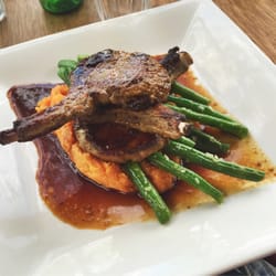 Sea Bar Cafe - Lamb cutlets with sweet potato mash, green beans and lamb jus