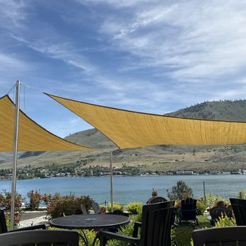 Vin du Lac Winery & Bistro - New American Near Me - Chelan, Washington