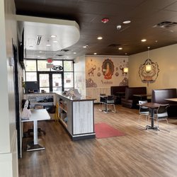 Tararine, Thai Cuisine - Ordering counter