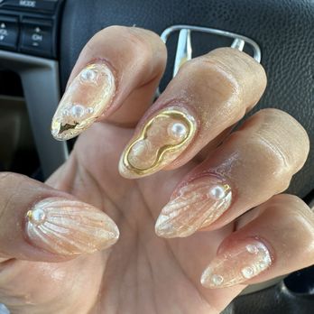 Polished Nail Lounge - Nail Salons Near Me - Orange, California Polished Nail Lounge - Nail Salons Near Me - Orange, California