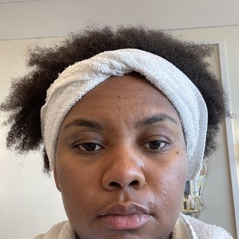 Drybar - Cranston - After the wash... hair was not detangled at the sink - Blow Dry/Out Services Near Me - Cranston, Rhode Island