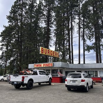 Twin Pines Drive In - Or just add yourself to this photo and skip the whole thing. - Burgers Near Me - Cle Elum, Washington Twin Pines Drive In - Or just add yourself to this photo and skip the whole thing. - Burgers Near Me - Cle Elum, Washington