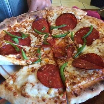Caitins - Gleesk pizza - Pubs Near Me