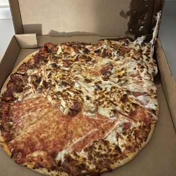 Bellagio Pizza & Subs - Create Your Own Pizza Create Your Own Pizza X-Large 16" - Pizza Near Me - Nashville, Tennessee Bellagio Pizza & Subs - Create Your Own Pizza Create Your Own Pizza X-Large 16" - Pizza Near Me - Nashville, Tennessee