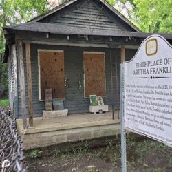 Aretha Franklin Birthplace - 406 Lucy Ave, Memphis, TN 38106