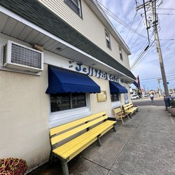 The Jellyfish Cafe - Outside