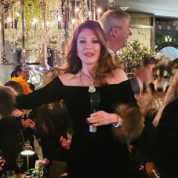 Wolf by Vanderpump at Caesars Republic Scottsdale - Lisa Vanderpump on VIP opening night - Cocktail Bars Near Me - Scottsdale, Arizona Wolf by Vanderpump at Caesars Republic Scottsdale - Lisa Vanderpump on VIP opening night - Cocktail Bars Near Me - Scottsdale, Arizona