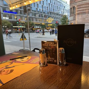 Hard Rock Cafe - American Near Me - Stockholm, Alberta