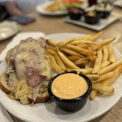Mike Jr’s Richmond Diner