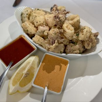 L'Opera - Calamari Fritti - Italian Near Me - Long Beach, California