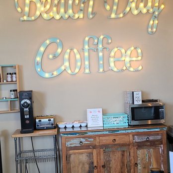 Beach Day Coffee - Coffee & Tea Near Me - Seaside, Oregon Beach Day Coffee - Coffee & Tea Near Me - Seaside, Oregon