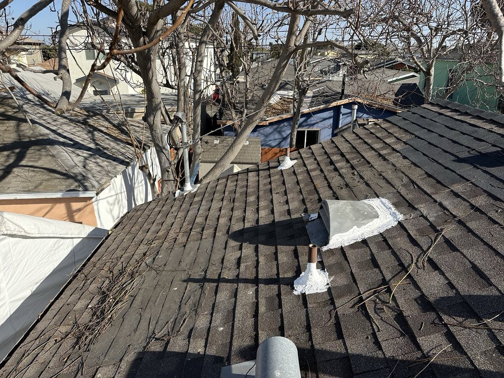 Slide of Sol Roofing