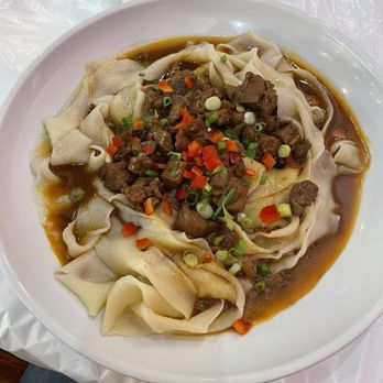 East Wall Chinese Cuisine - Chicken pulled noodles - Cantonese Near Me - Plano, Texas East Wall Chinese Cuisine - Chicken pulled noodles - Cantonese Near Me - Plano, Texas