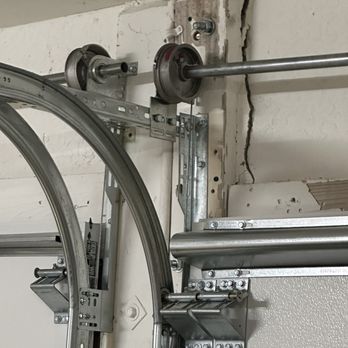 D & D Garage Doors - Garage Door Services Near Me - Jacksonville, Florida D & D Garage Doors - Garage Door Services Near Me - Jacksonville, Florida