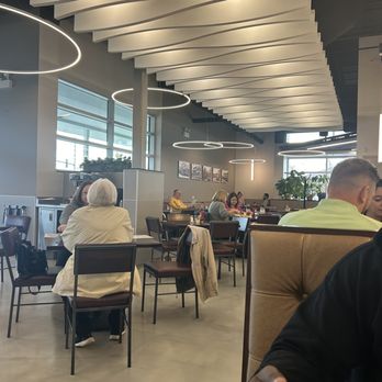 Lumes Brunch Cafe - Seating - Breakfast & Brunch Near Me - Willowbrook, Illinois