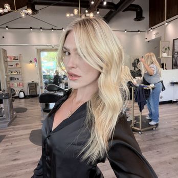 Color by Sara - Hair Stylists Near Me - North Hollywood, California
