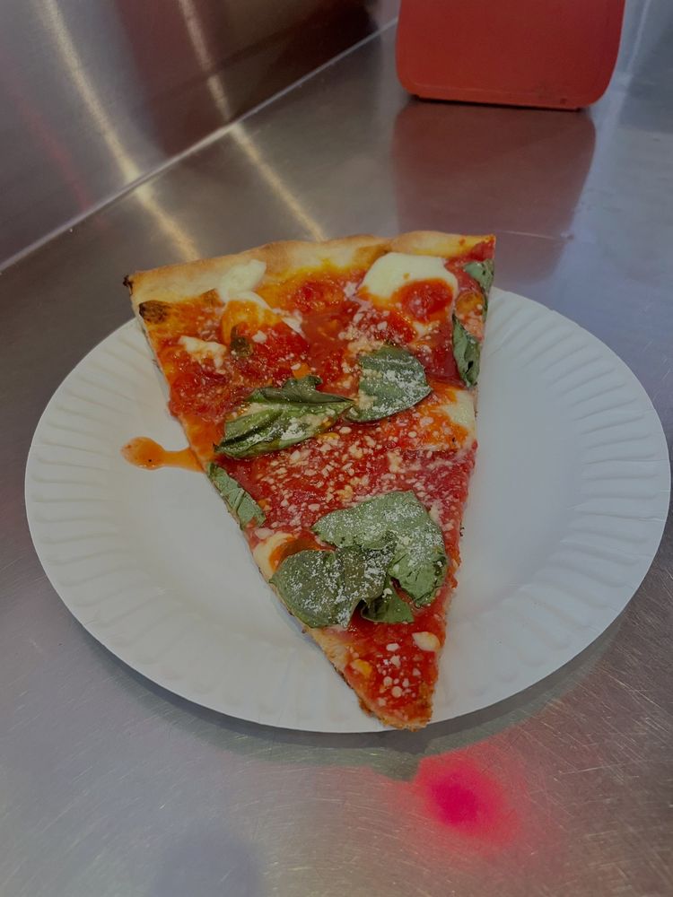 Joe's Pizza