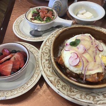 Another Broken Egg Cafe - Breakfast & Brunch Near Me - Pearland, Texas