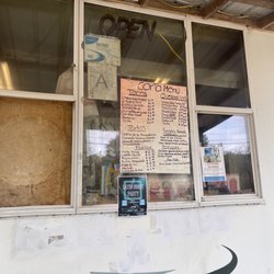 La Tienda Familia Hispana - Menu
