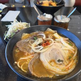 Bún Bò Huế -- Beef Noodle Soup With Slices Of Beef & Pork (Optional To Request With Or Without Pork Blood)
