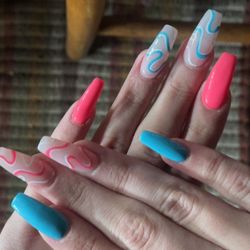 Diva Nails & Spa