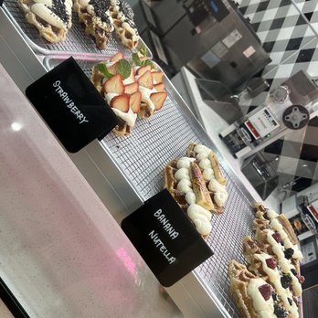 Devil & Angel Desserts - Ice Cream & Frozen Yogurt Near Me - San Diego, California Devil & Angel Desserts - Ice Cream & Frozen Yogurt Near Me - San Diego, California