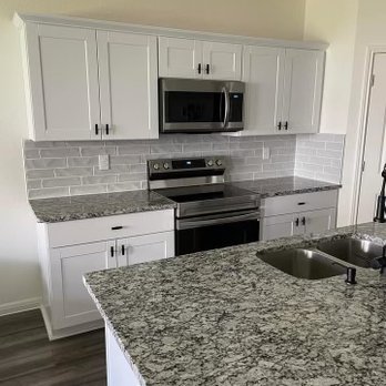 Tried & True Construction Services - Ceramic tile backsplash. - General Contractors Near Me