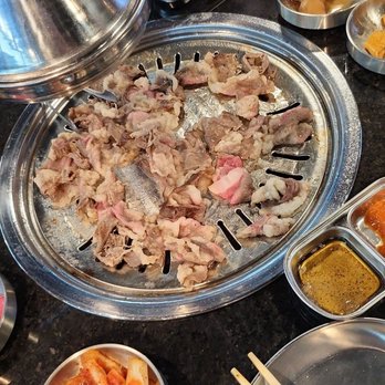 Mr Kimchi - Golf Road - Sliced Pork, Kimmchi - Korean Near Me - Mount Prospect, Illinois