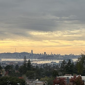 Limewood Bar & Restaurant - New American Near Me - Berkeley, California