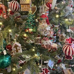 Pottery Barn - Tree