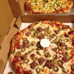 Bellyz Up Pizza & Liquor