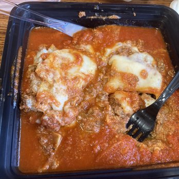 Viztango Cafe - Lasagna no kind of herbs - Italian Near Me - Los Angeles, California Viztango Cafe - Lasagna no kind of herbs - Italian Near Me - Los Angeles, California