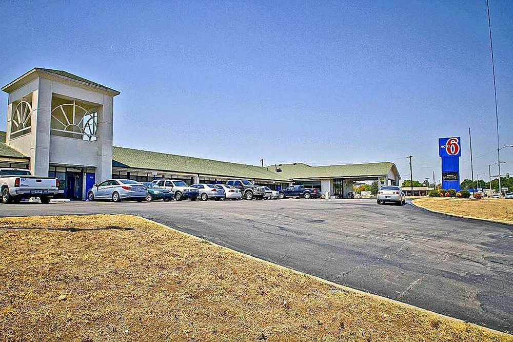 MOTEL 6 29 Photos & 16 Reviews 1300 E Cherokee Ave, Sallisaw
