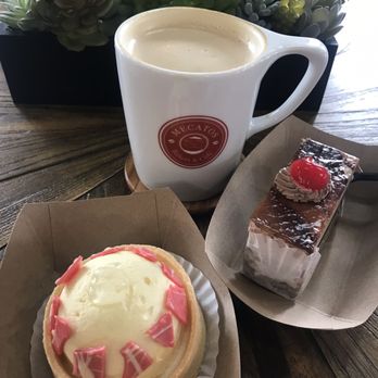 Mecatos Bakery & Café - Metrowest - Mango Coconut Dessert Nutella Cake Cafe Con Leche - Bakeries Near Me - Orlando, Florida Mecatos Bakery & Café - Metrowest - Mango Coconut Dessert Nutella Cake Cafe Con Leche - Bakeries Near Me - Orlando, Florida