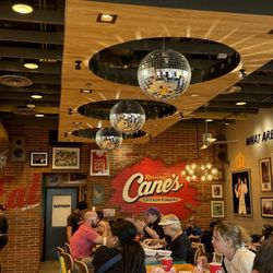 Raising Cane's Chicken Fingers - Inside seating area