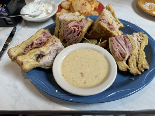 Yours Truly Chagrin Falls by null