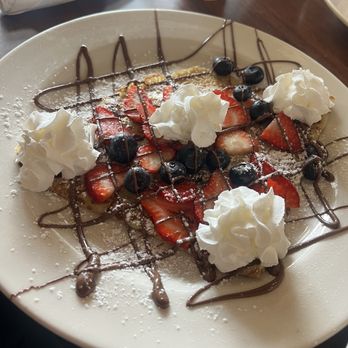 iJAVA Cafe - Berry crepe - Cafes Near Me - San Jose, California