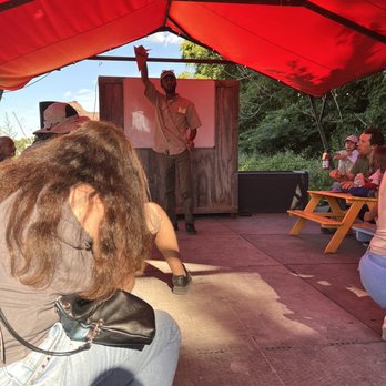 Field Station: Dinosaurs - Amusement Parks Near Me - Leonia, New Jersey