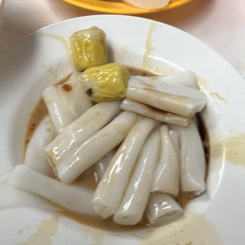 合益泰小食 - bare noodles before the sauce ceremony! - Hong Kong Style Cafe Near Me - Hong Kong, HK